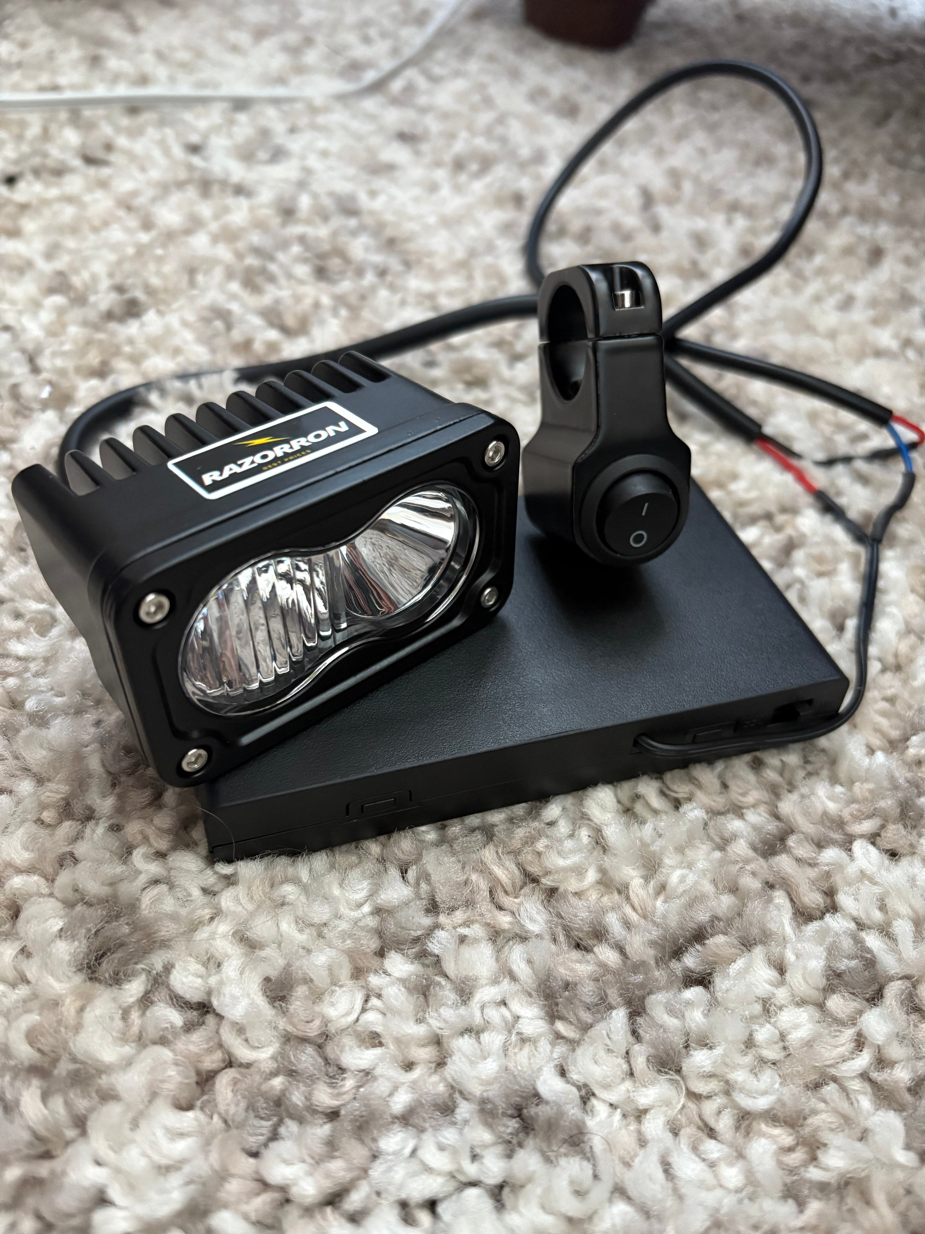 Universal Battery powered Baja Light kit