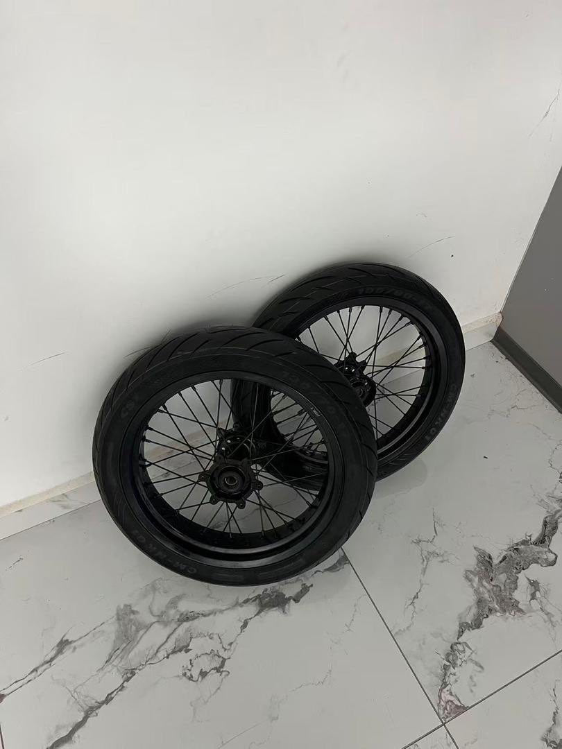 ULTRA BEE SUPERMOTO WHEELSET